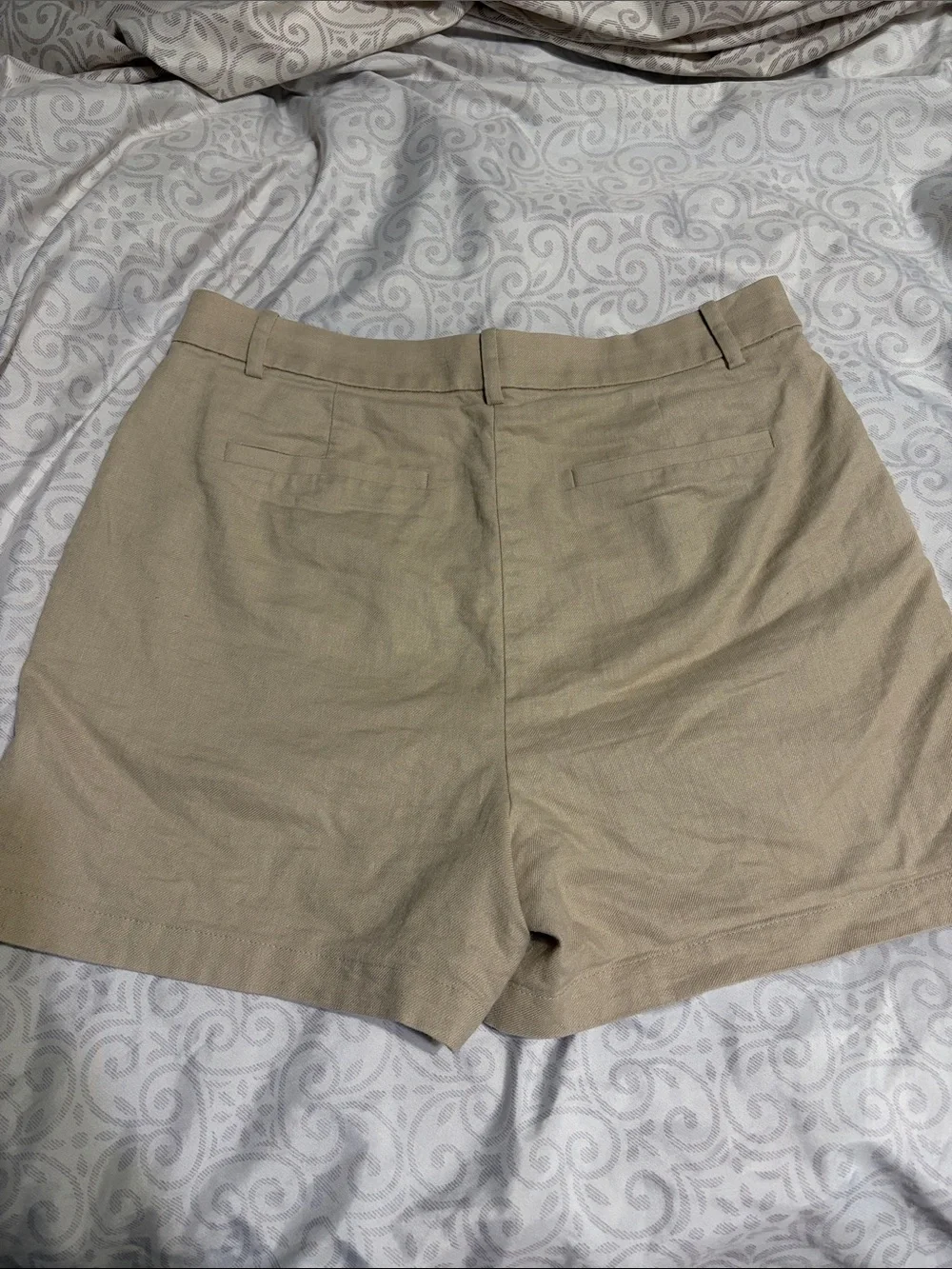 NWOT J. Crew Linen Blend Pleated Khaki High Rise Tailored Shorts Size 8